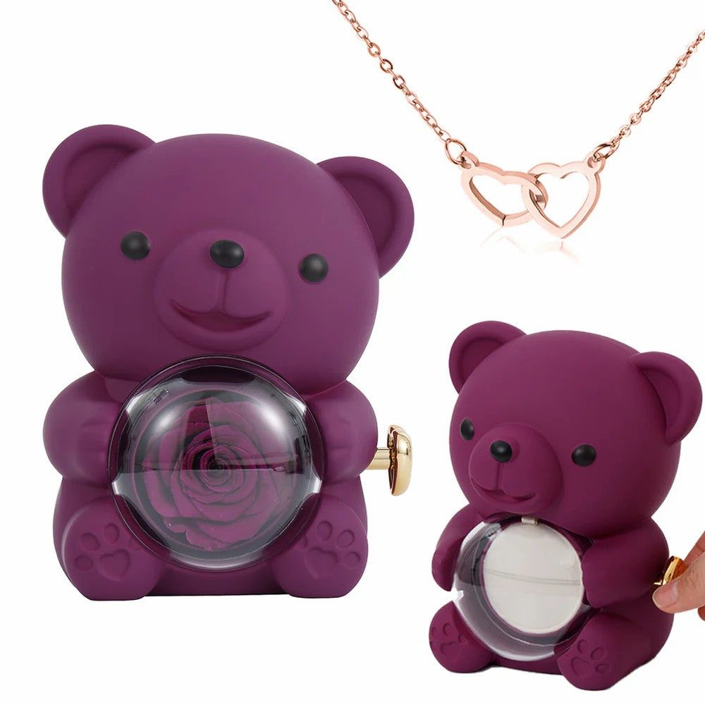 クマと永遠の薔薇が刻印されたハートのネックレス