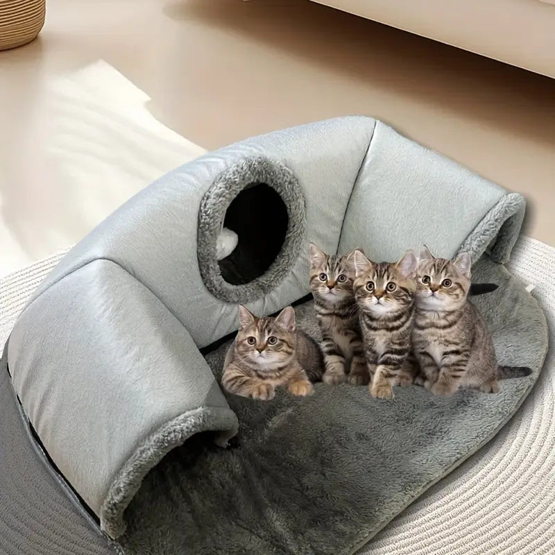 プレイマットと暖かいスリーピングパッドを備えた 3-in-1 快適な猫用トンネルベッド